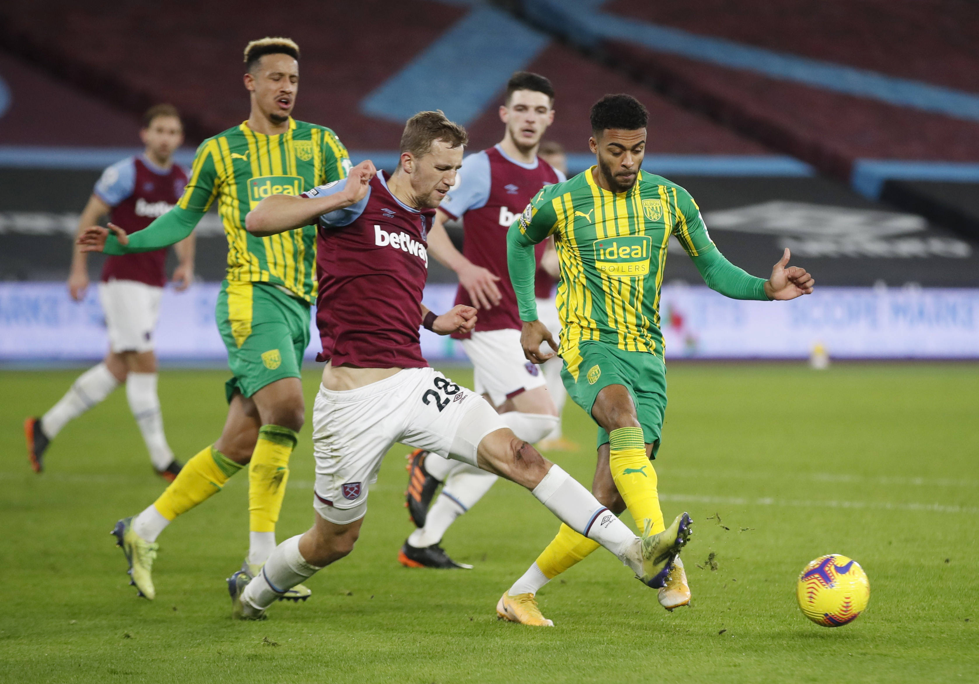 顽强拼搏的 顽强拼搏的